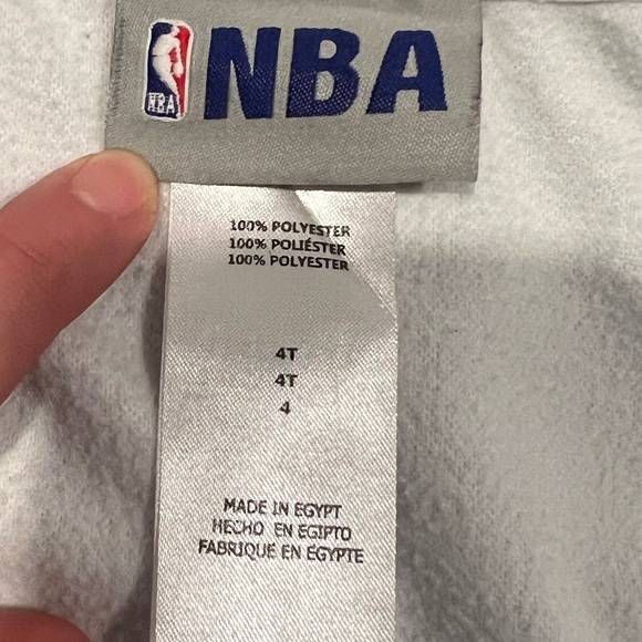 Philadelphia 76ers Zip Up Hoodie, 4T - Picture 4 of 5